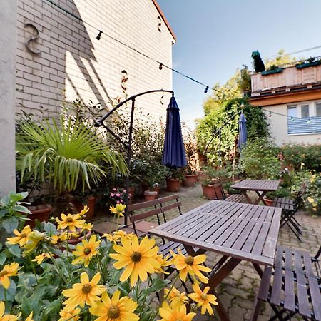Pensionsieben Das Andere Hotel Лёррах Экстерьер фото